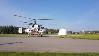 Горные Вертолеты перевозят каску Путина на внешней подвеске