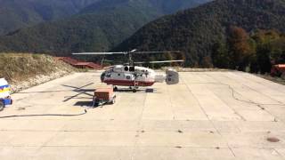 Запуск и взлет вертолета Ка-32 с внешней подвеской 